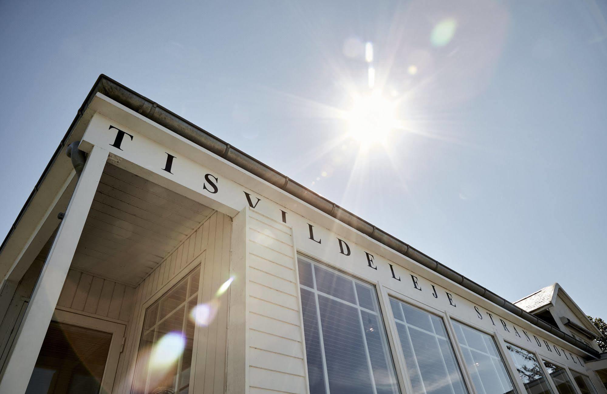Tisvildeleje Strandhotel Экстерьер фото